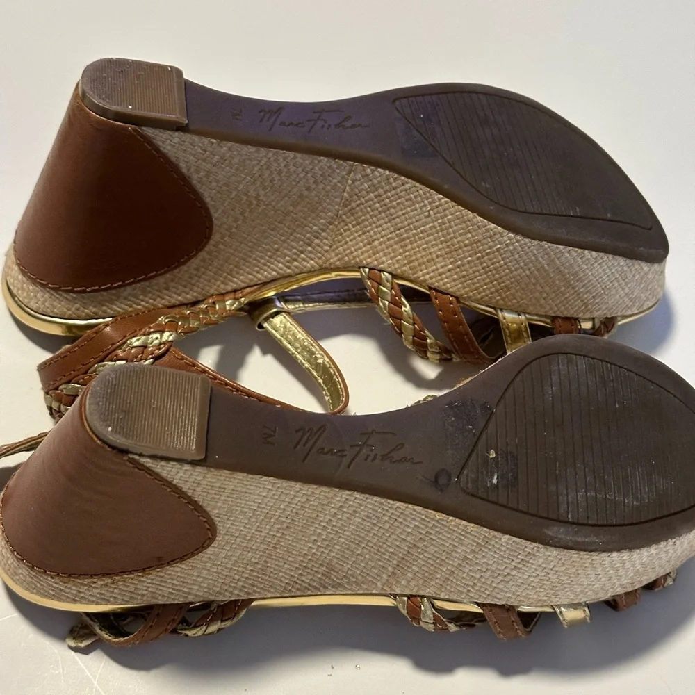 Marc Fisher Women's Wedge  Sandals 7 M US  Size Brown And Tan Cork Heels Preown